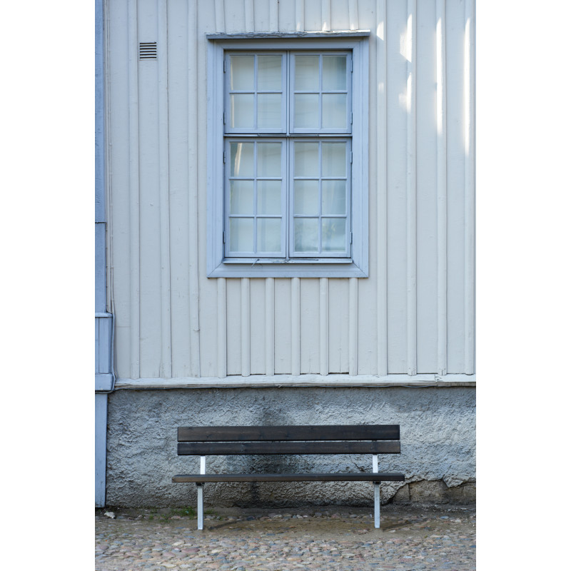 HAGS Ekeby Standard Park Bench for Setting in Concrete (Color: Green/Black) (8037018)