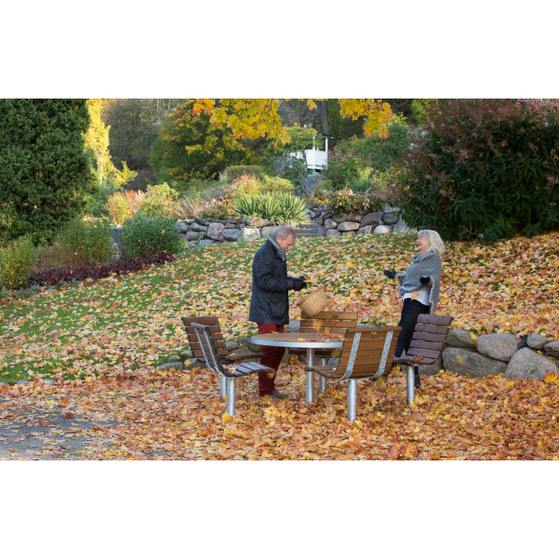 HAGS Table Sofiero Round Large Standard - for setting in concrete (color: dark brown/black)